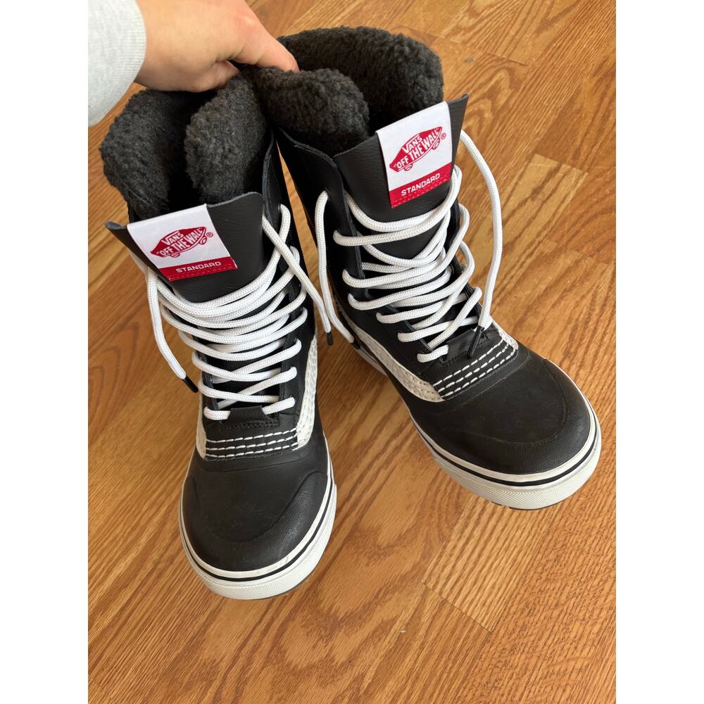 Vans Snow Boots Size 38 Black Sherpa Lined Waterproof Winter Boots - Picture 7 of 7